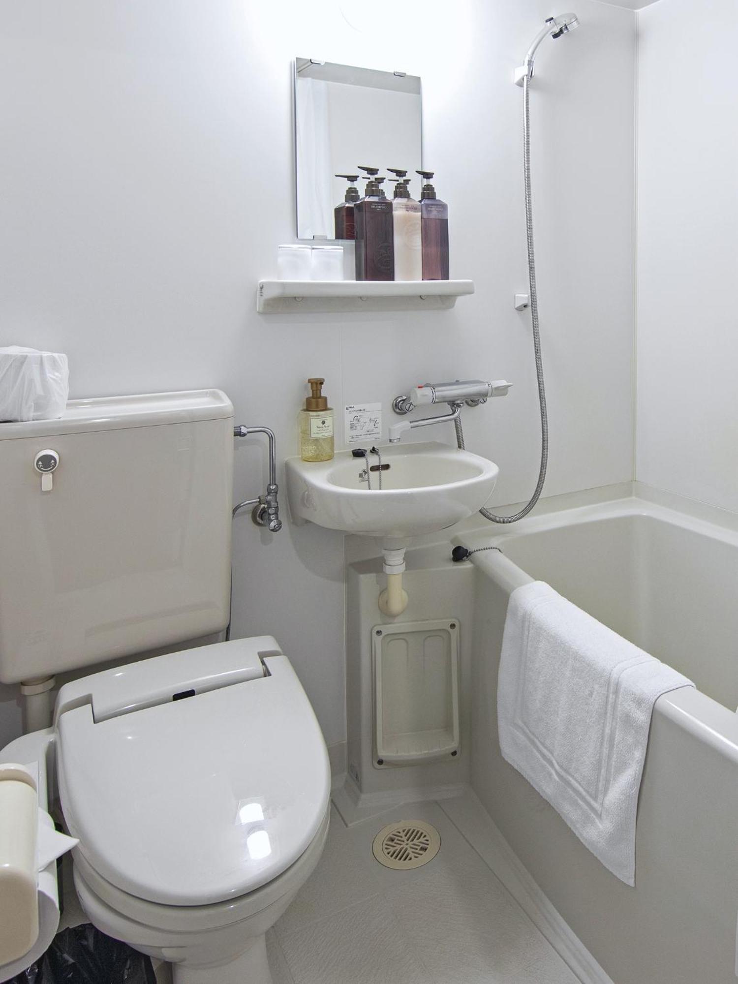 Wonz Self-check-in Hotel Osaka