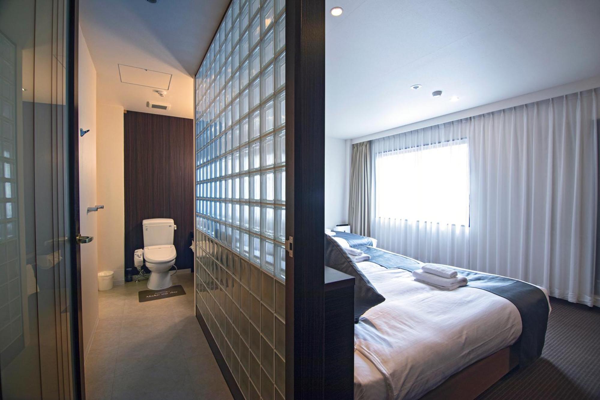 Wonz Self-check-in Hotel