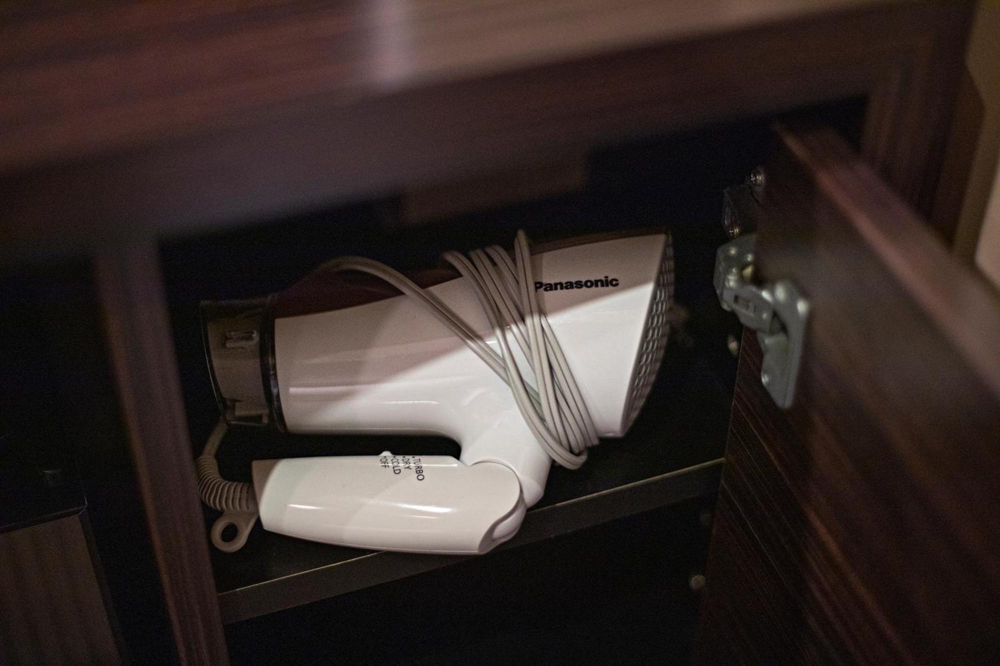 Wonz Self-check-in Hotel